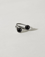 Bague femme Swiss made avec une pierre Onyx