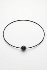 Collier Noir Absolu - Classique - Lien Lave