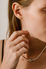 Liliflo - Bijoux swiss made - Alliance femme or gris Horizon 2,5 mm