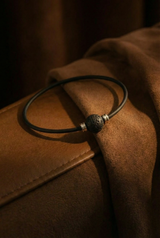 Armband Absolutes Schwarz - Klassisch - Lavastein-Glieder