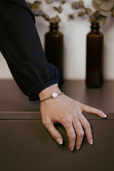 Liliflo, marque de bijoux interchangeable Suisse : Bracelet Tango en couleur or orse - Pierre semi-précieuse Howlite