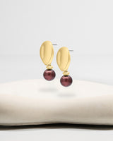 Liliflo_Swiss made Wechselschmuck_Giorgia-Ohrringe in der Farbe Goldfarbener Edelstahl mit einem Zierverschluss murano Purpur