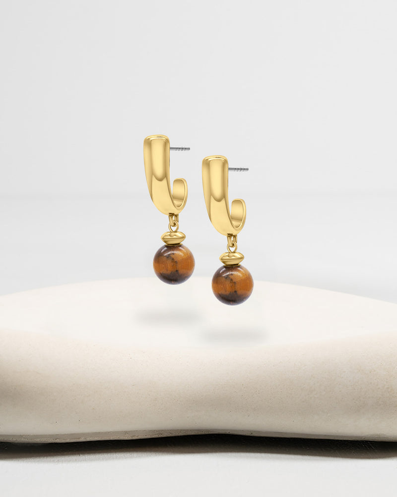 Liliflo_Schmuck austauschbar Swiss made_Iris Ohrringe in der Farbe Goldfarbener Edelstahl mit einem Zierverschluss Schmuckstein  Tigerauge