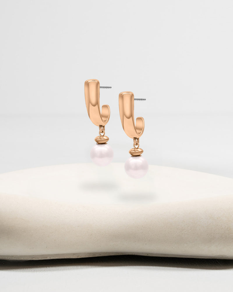 Liliflo_Bijoux interchangeable Swiss made_Boucles d'oreilles Iris en couleur acier rosé avec un décor interchangeable perle d'eau douce rose
