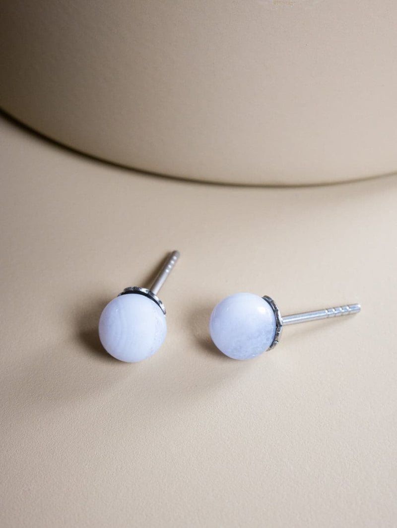 Liliflo_Swiss made Modulierbarer Schmuck_Ohrstecker_Schmuckstein_Chalcedon