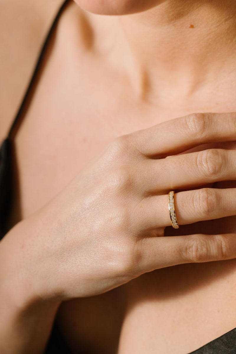 Liliflo - Swiss made Schmuck - Ehering de HOCHZEIT Venise  recyceltes Gelbgold 18 ct mit Diamanten