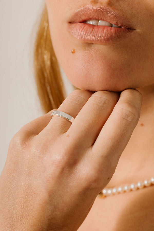 Alliance femme or rose Rectangle 3,5 mmLiliflo - Bijoux Swiss made - Alliance femme or gris Zephyr  3,5 mm