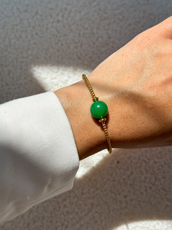 Liliflo_Bijoux modulables Swiss made_Bracelet interchangeable Milonga_couleur acier doré avec une pierre semi-précieuse Jade de Malaisie
