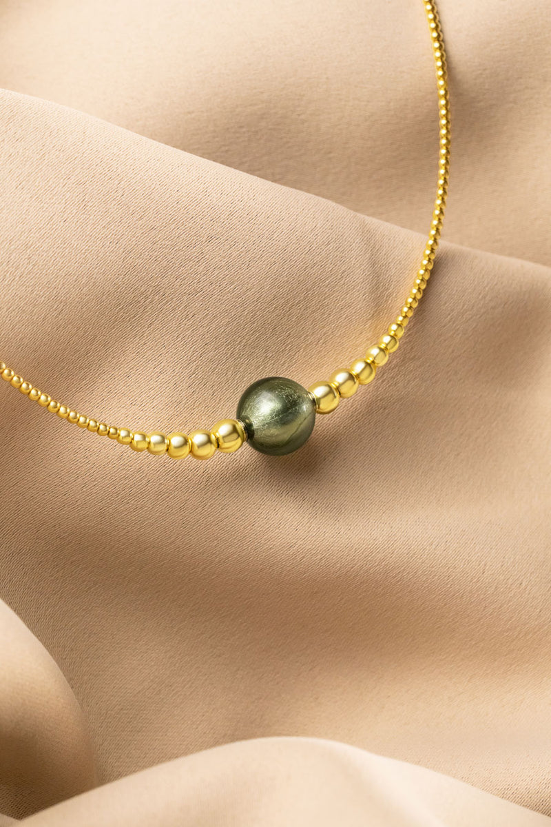 Collier interchangeable Swiss made - Collection Edelweiss Melanie Oesch - Collier couleur acier doré et Lien Murano Tahiti