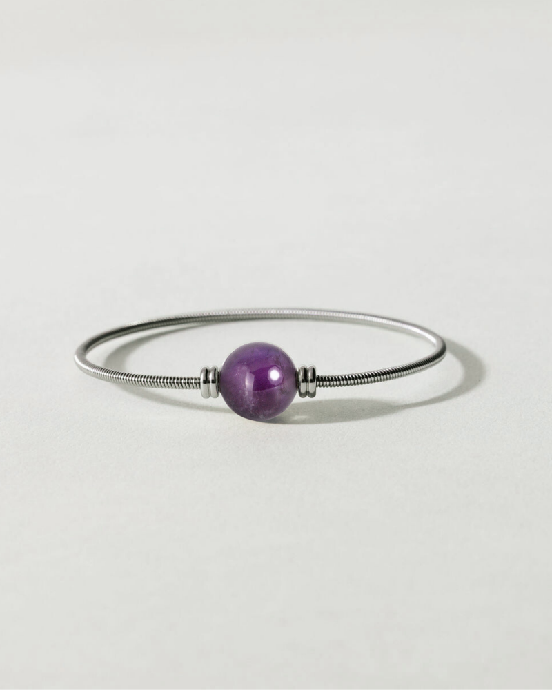 Liliflo_Bijoux femme interchangeable Swiss made_Bracelet simple tour femme en spiral avec une pierre semi-précieuse Améthyste