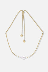 Collier interchangeable Swiss made - Collection Edelweiss Melanie Oesch - Collier couleur acier doré avec perles de culture et Lien Perle de culture