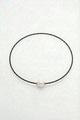 Collier Noir Absolu - Diamants - Lien Perle Cumingii blanche