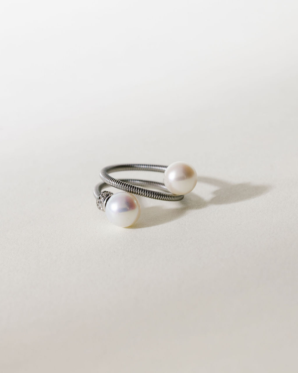 Bague femme diamant femme Swiss made avec une perle de culture