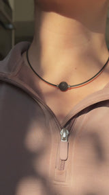 Collier Noir Absolu - Classique - Lien Lave